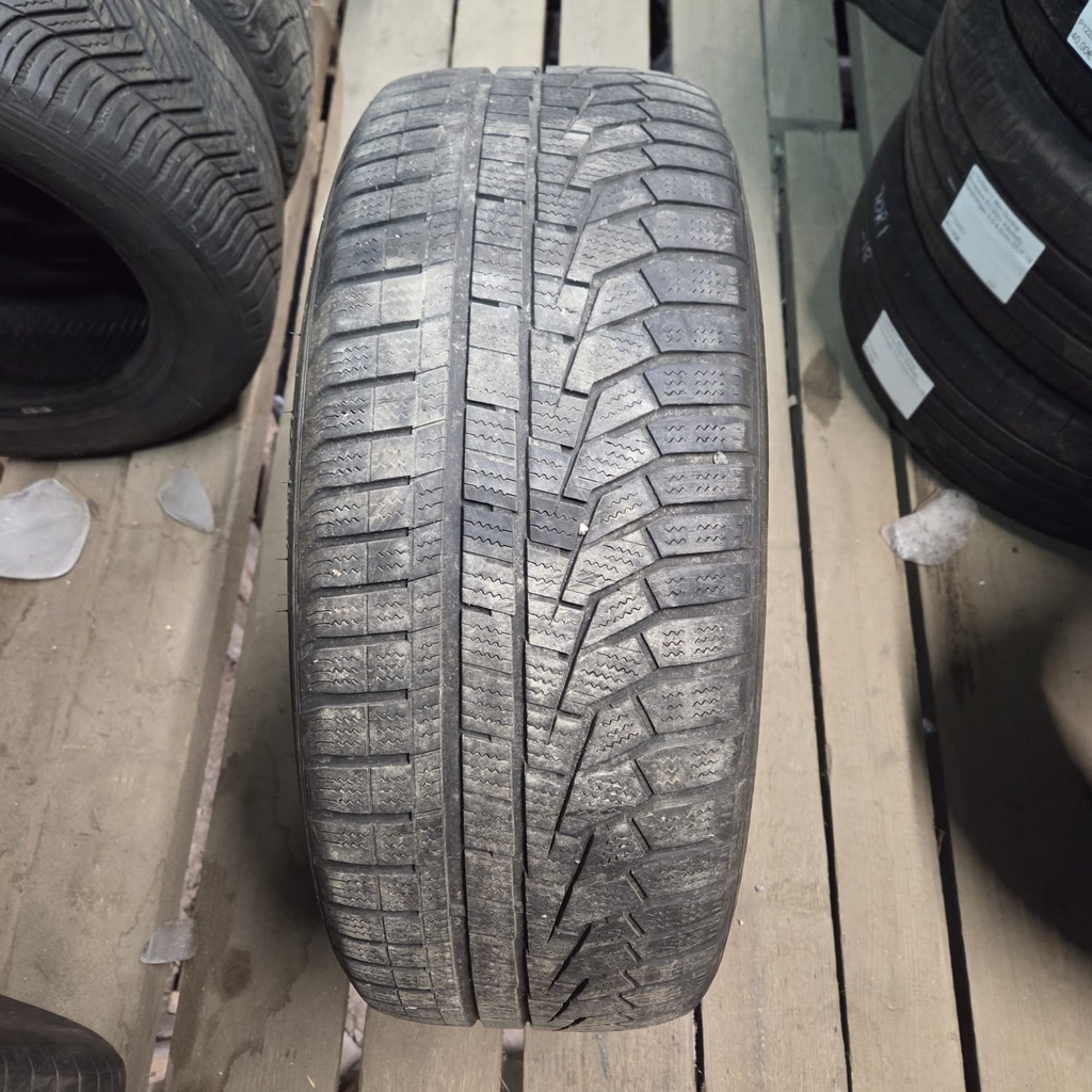 215/55R17 98V Hankook Winter I*Cept Evo2 Käytetty kitkarengas 5mm DOT-16