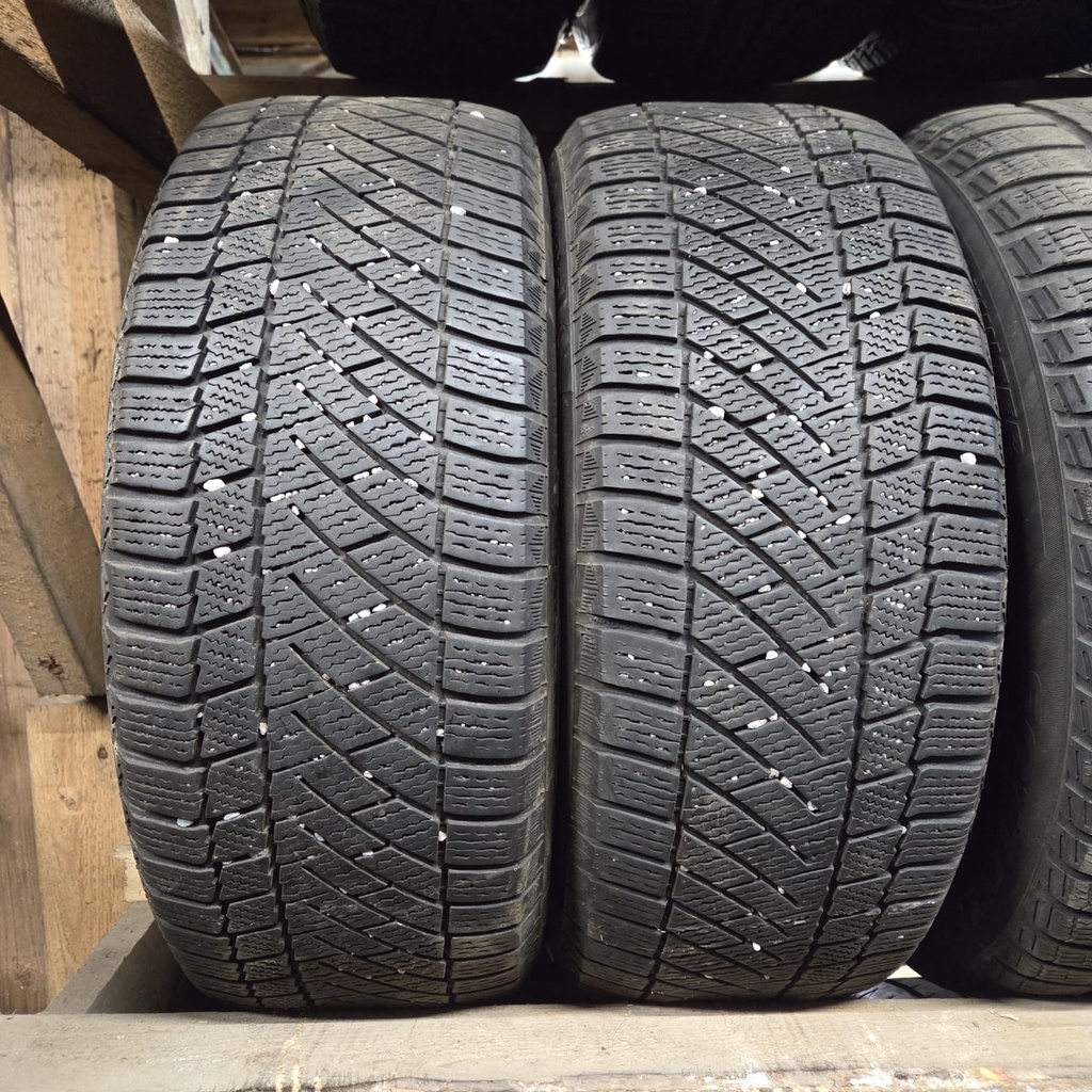 215/55R17 98T XL Continental VikingContact 6 Käytetty kitkarengas 5mm DOT-18