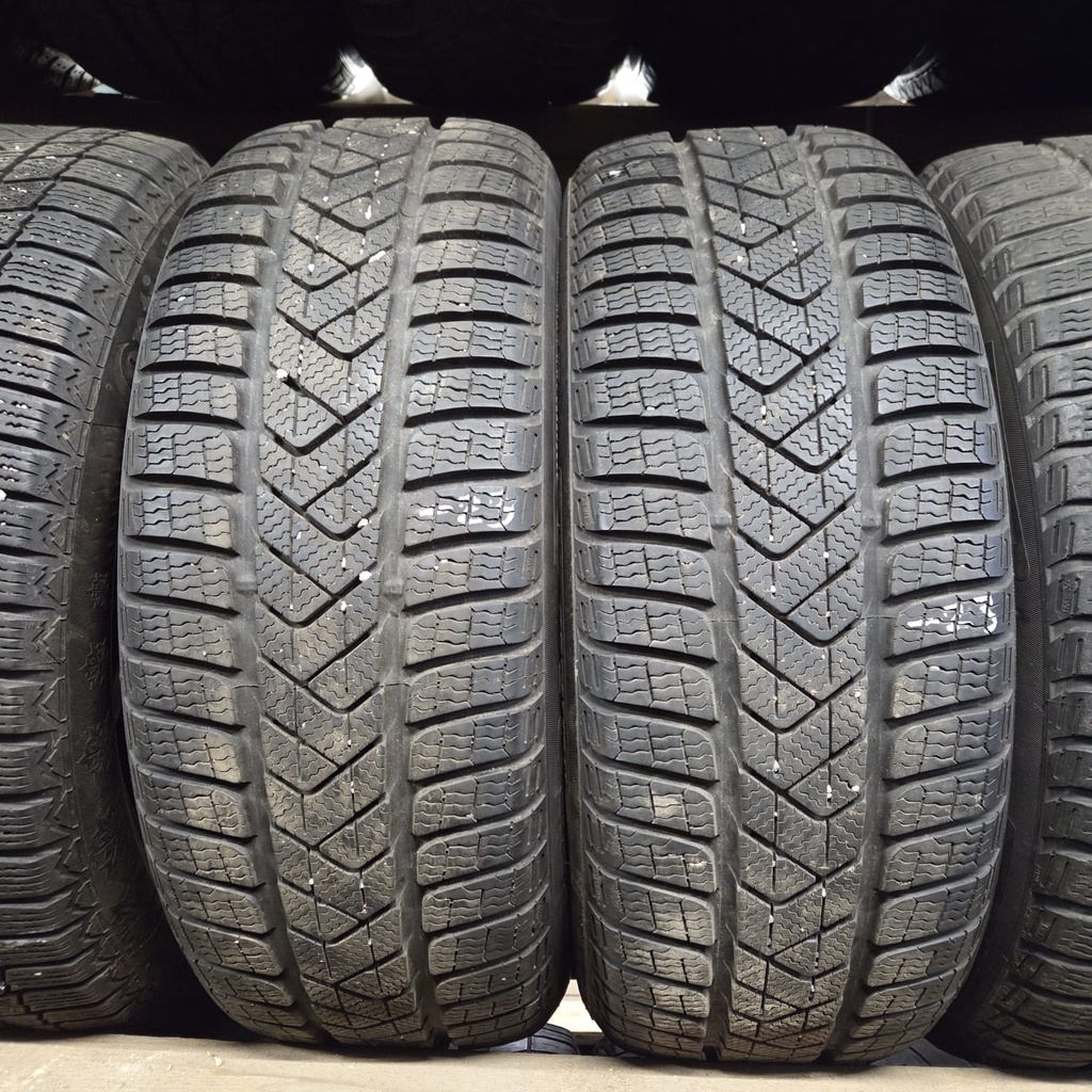 215/55R17 94H Pirelli Winter SottoZero 3 Käytetty kitkarengas 7,5mm DOT-23