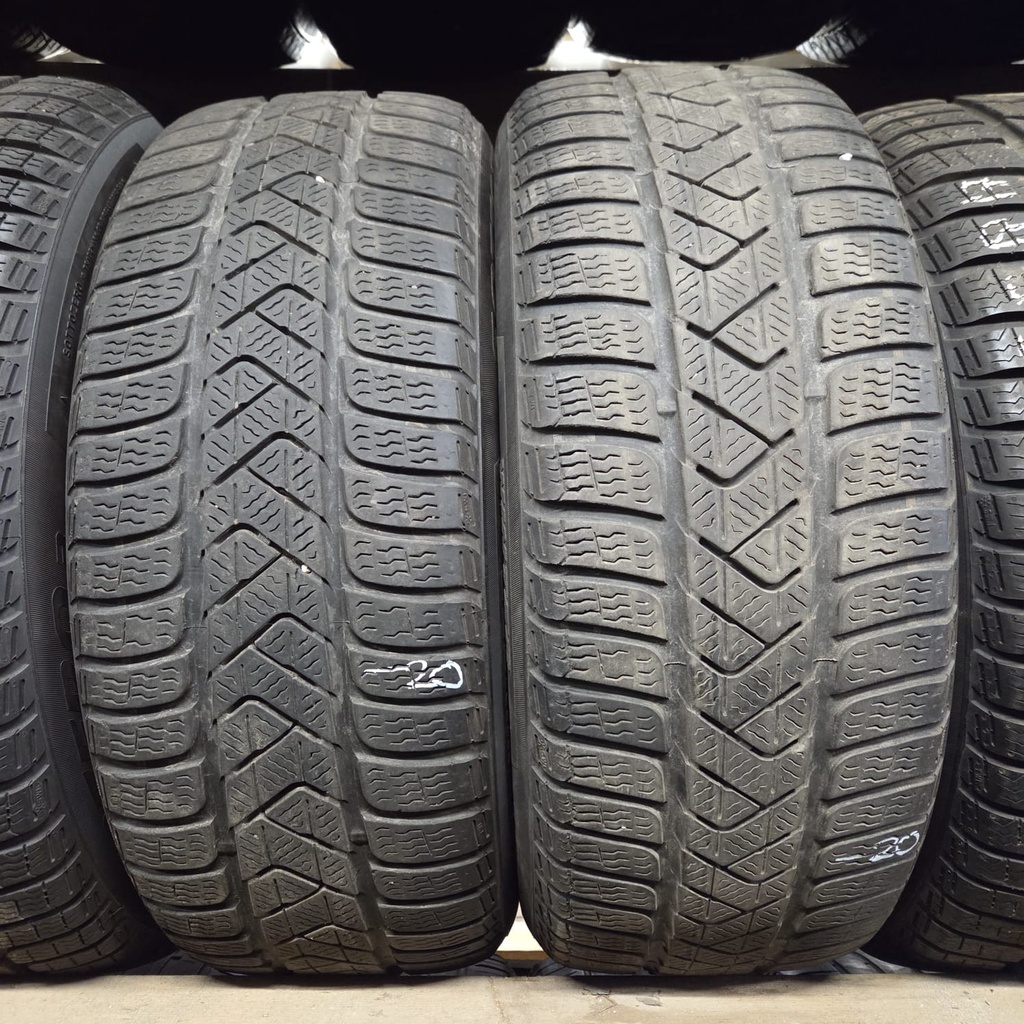 215/55R17 94V Pirelli Winter SottoZero 3 Käytetty kitkarengas 6,5mm DOT-18
