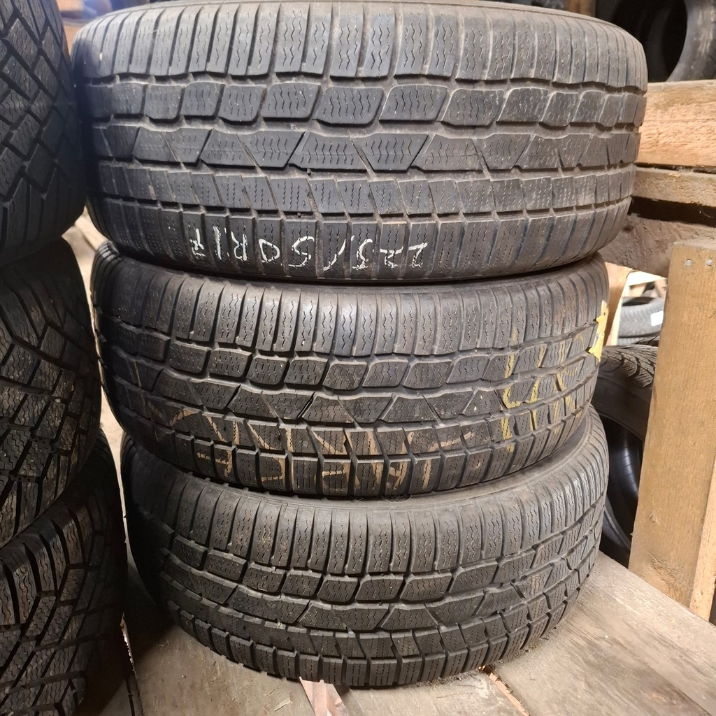 225/50R17 98V Continental WinterContact TS830P Käytetty kitkarengas 5-6mm DOT-09 ja -15