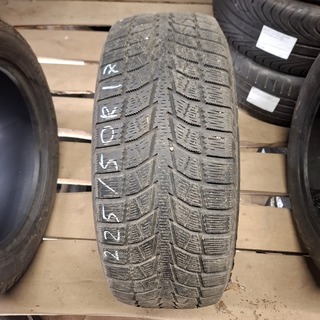 225/50R17 98R XL Bridgestone Blizzak Nordic WN01 Käytetty kitkarengas 4mm DOT-06