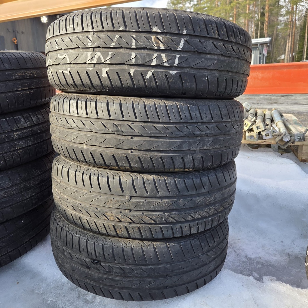 195/65R15 91H Matador Hectorra 3 Käytetty kesärengas 4-4,5mm DOT-18