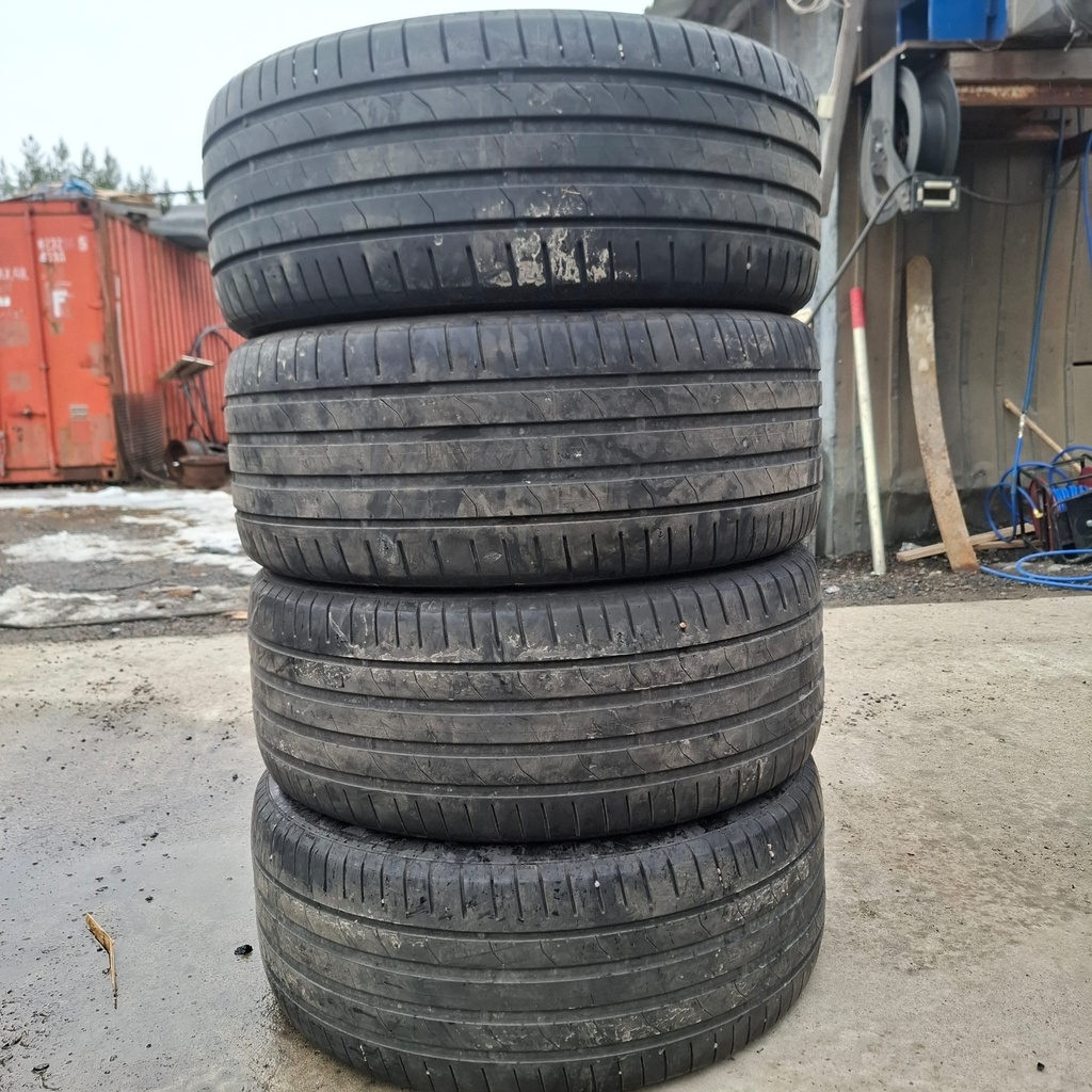 245/45ZR18 100Y Nexen Nfera Primus Käytetty kesärengas 3,5-5mm DOT-21 ja -22