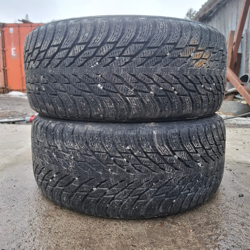 235/45R18 98T Nokian Hakkapeliitta R3 Käytetty kitkarengas 6-6,5mm DOT-20
