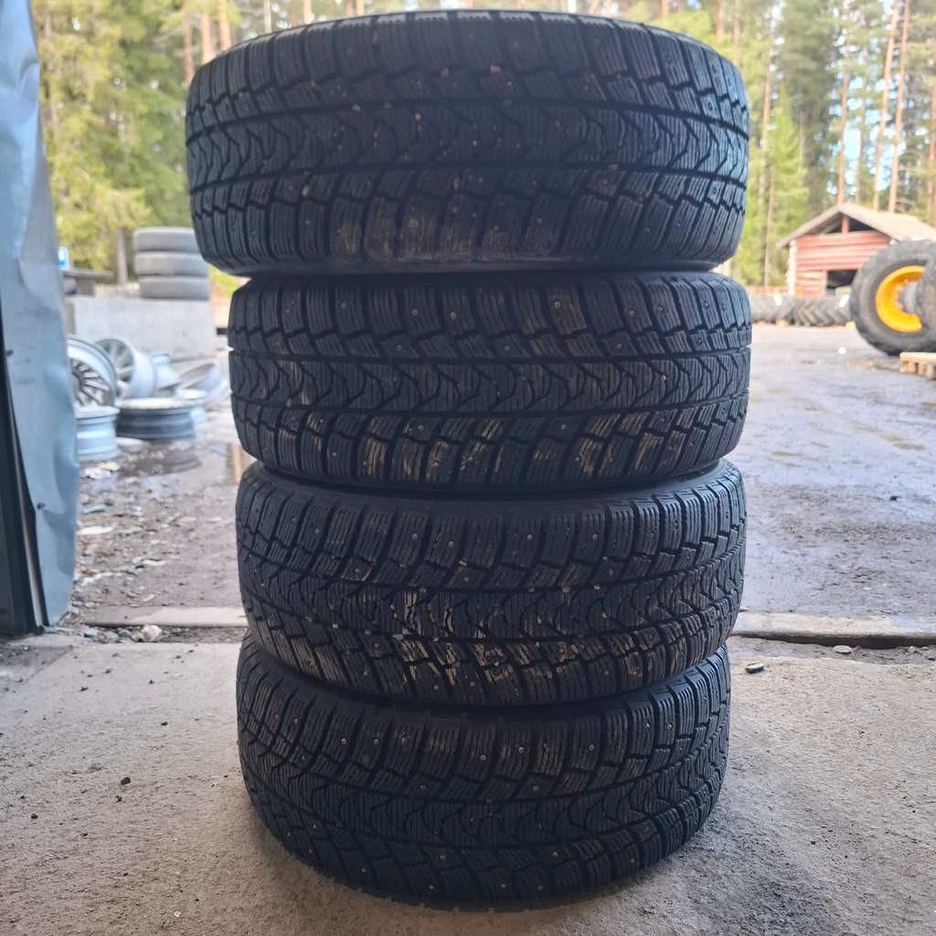 205/55R16 91T Minerva Eco Stud Käytetty nastarengas 8,5-9mm DOT-21