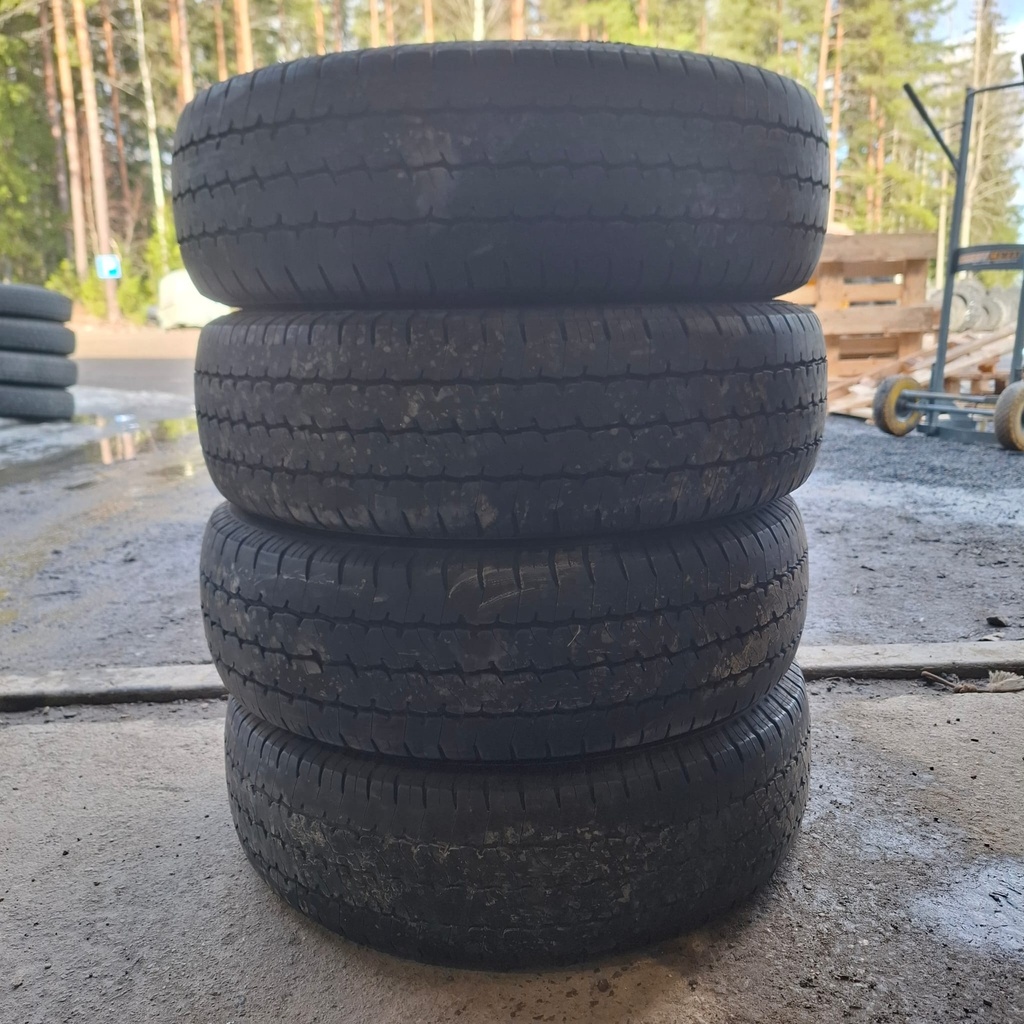 195/70R15C 104/102R GTRadial MaxMiler Pro Käytetty kesärengas 4,5-6mm DOT-20