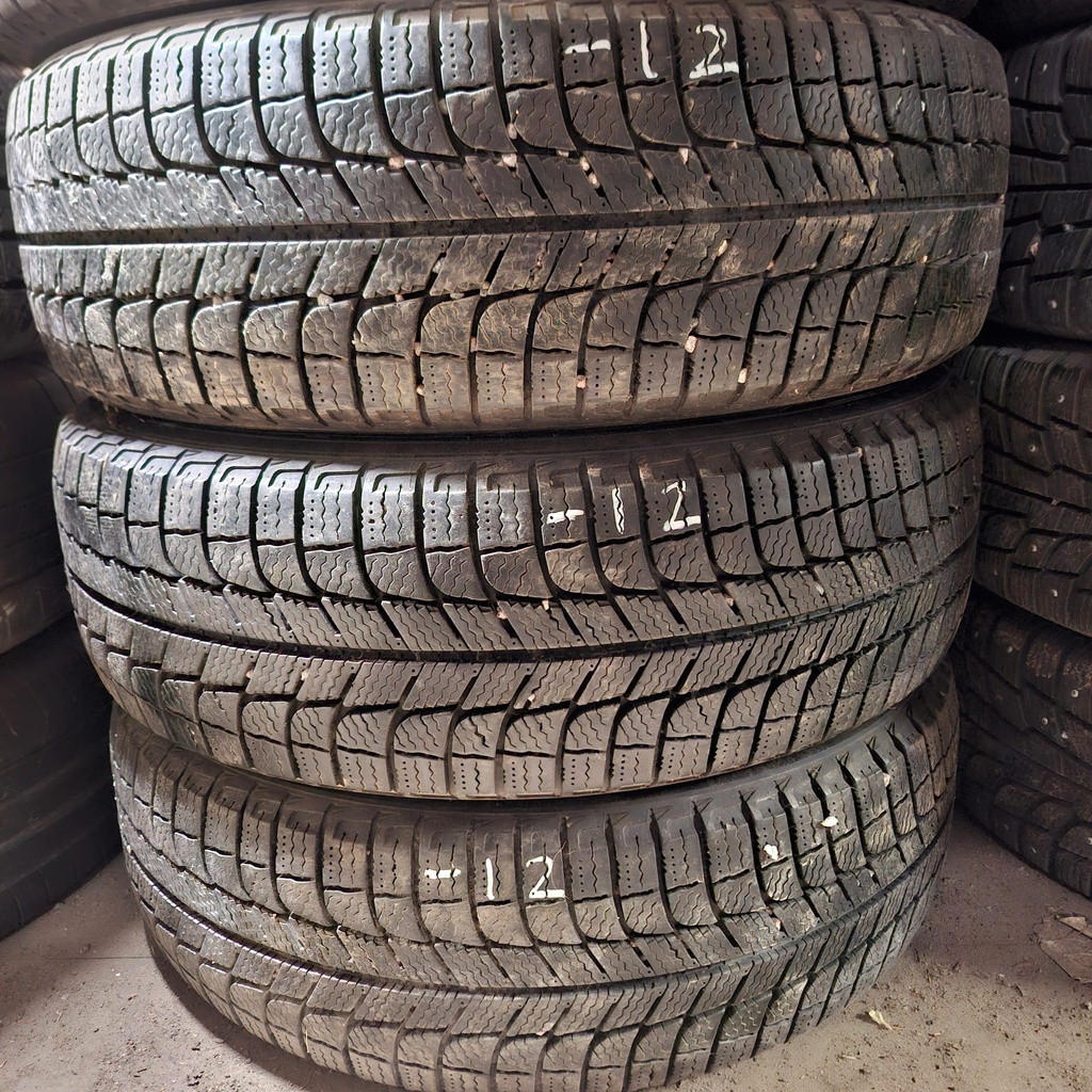205/65R15 99T XL Michelin X-Ice XI3 Käytetty kitkarengas 7-7,5mm DOT-12