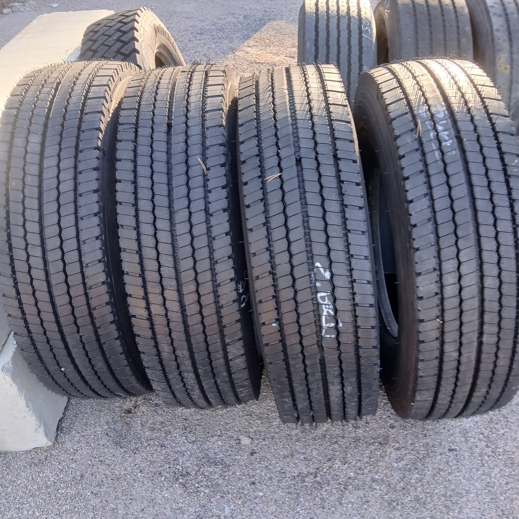 295/80R22.5 Pinnattu XDA2 KA-rengas Veto A-RUNKO (Kesä)