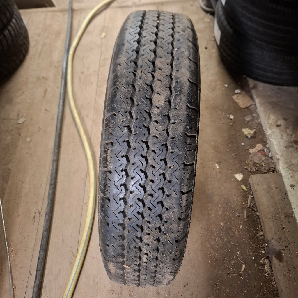 185HR15 93H Pinnoitettu Käytetty kesärengas 8mm DOT-vanha