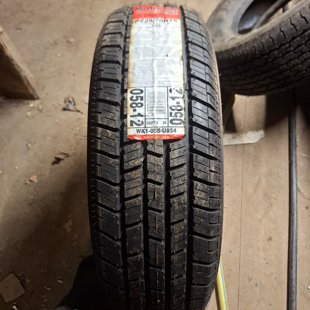 225/70R15 100S Mastercraft A/S IV Käytetty kesärengas Ajamaton DOT-08