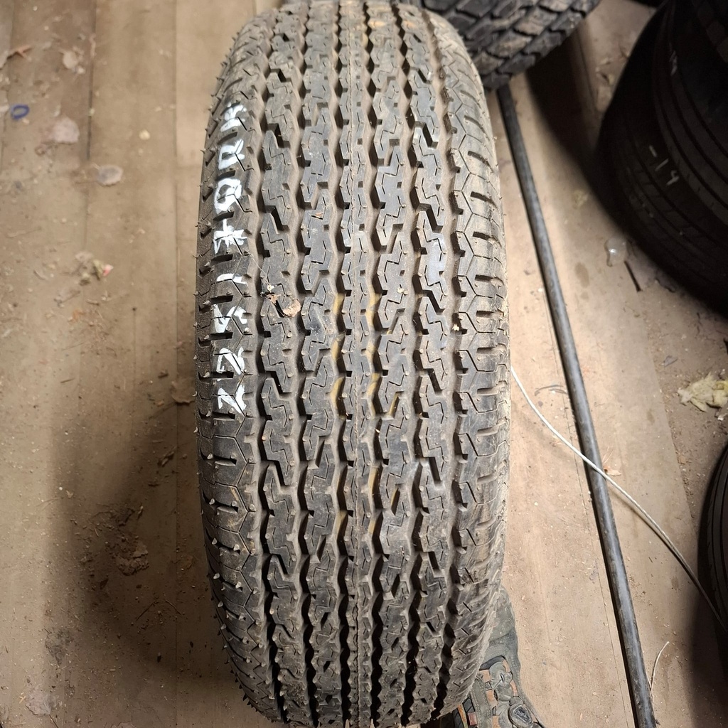225/70R15 Cooper Radial Pro 70 Käytetty kesärengas Ajamaton DOT-99