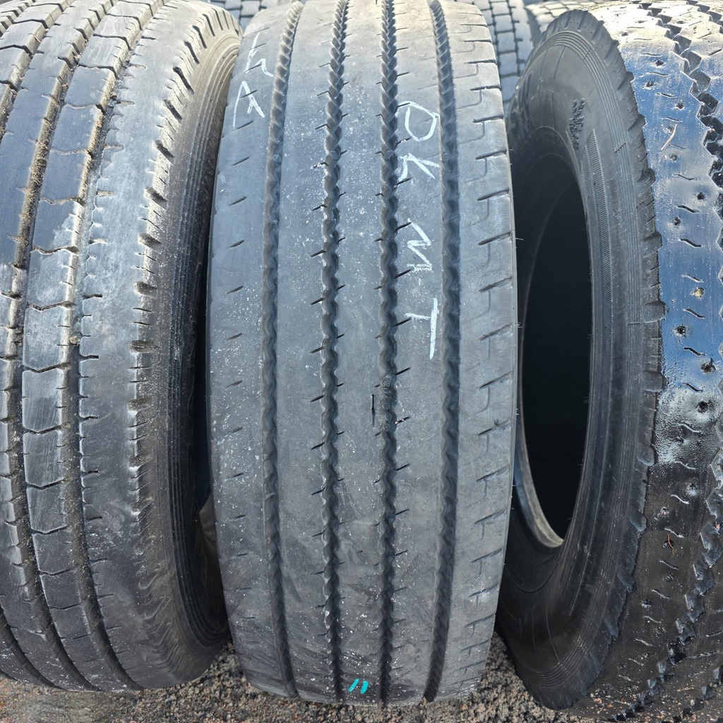 315/70R22.5 154/150L KAMA NF202 Käytetty KA-rengas ohjaava DOT-20  9mm (KESÄ)
