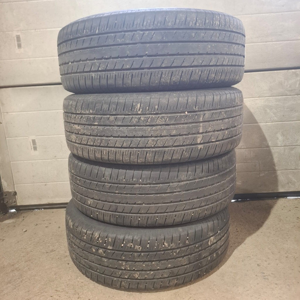 205/60R16 92V Bridgestone Turanza ER33 Käytetty kesärengas 4-6mm DOT-18