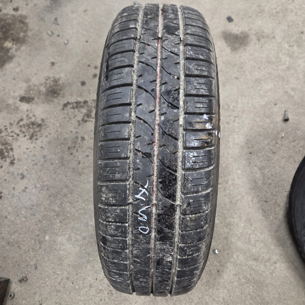 185/65R15 88T Firestone Firehawk 702 DOT-01 8mm