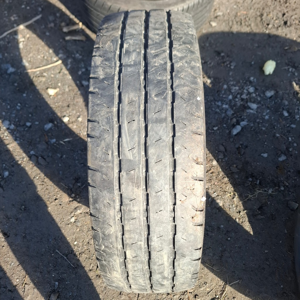195/70R15C 104/102R Continental VanContact 100 Käytetty kesärengas 5mm DOT-16