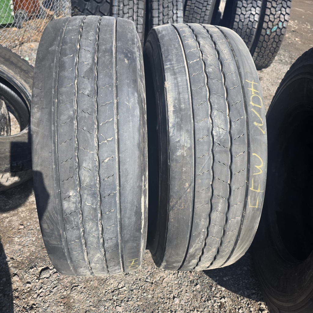 285/70R19.5 146/144M CONTINENTAL HYBRID HS3 Käytetty KA-rengas Ohjaava DOT-20 8MM