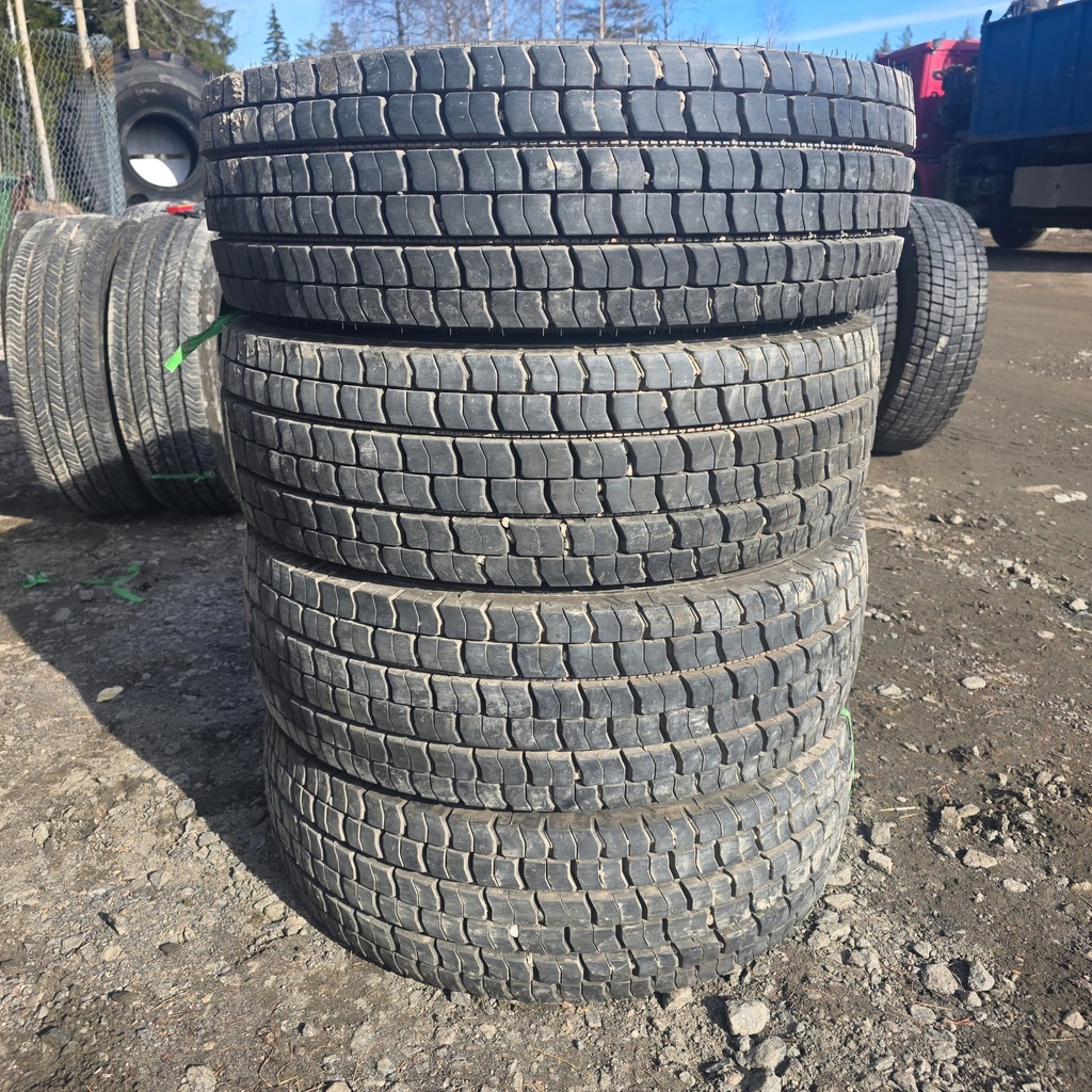 265/70R17.5 139/136M CONTINENTAL LDR1+ Käytetty KA-rengas Veto DOT-15 14mm