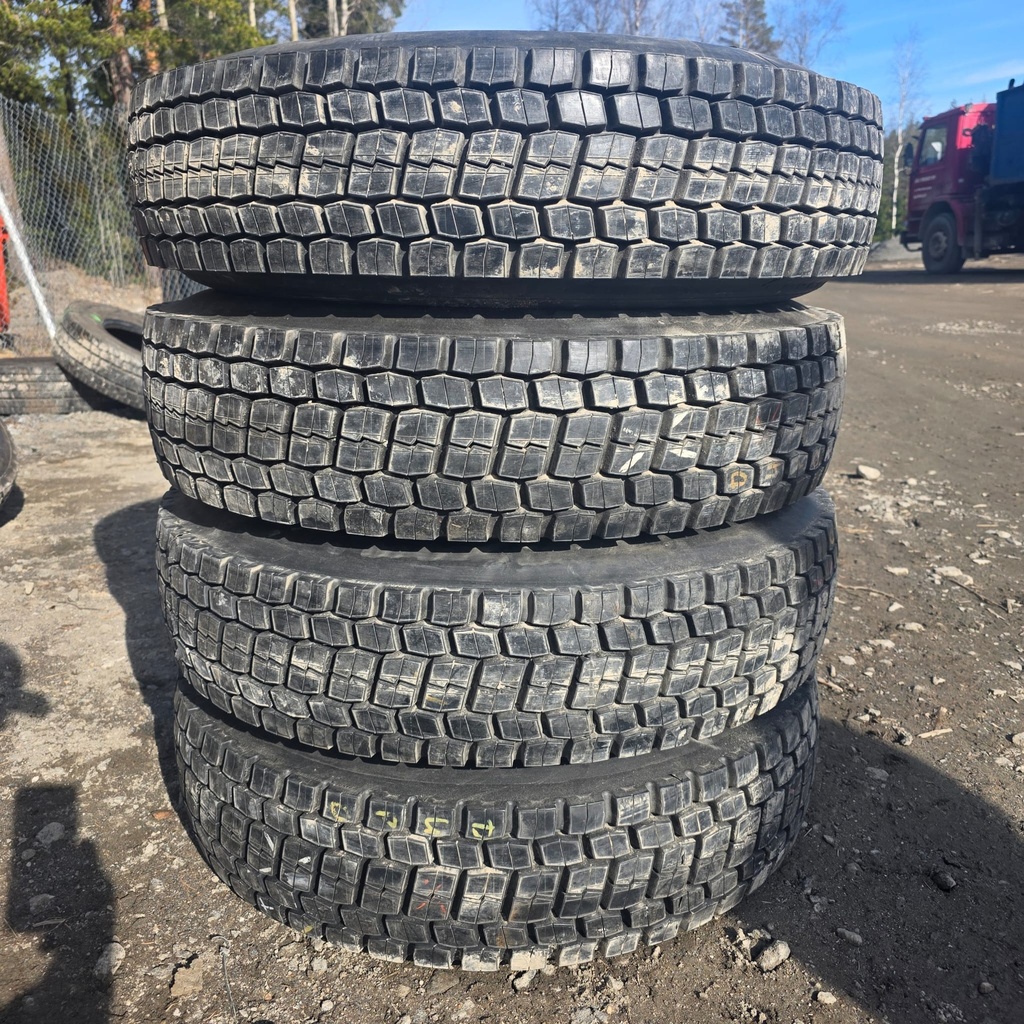 10R17.5 PINNOITETTU KA-rengas Veto A-Runko