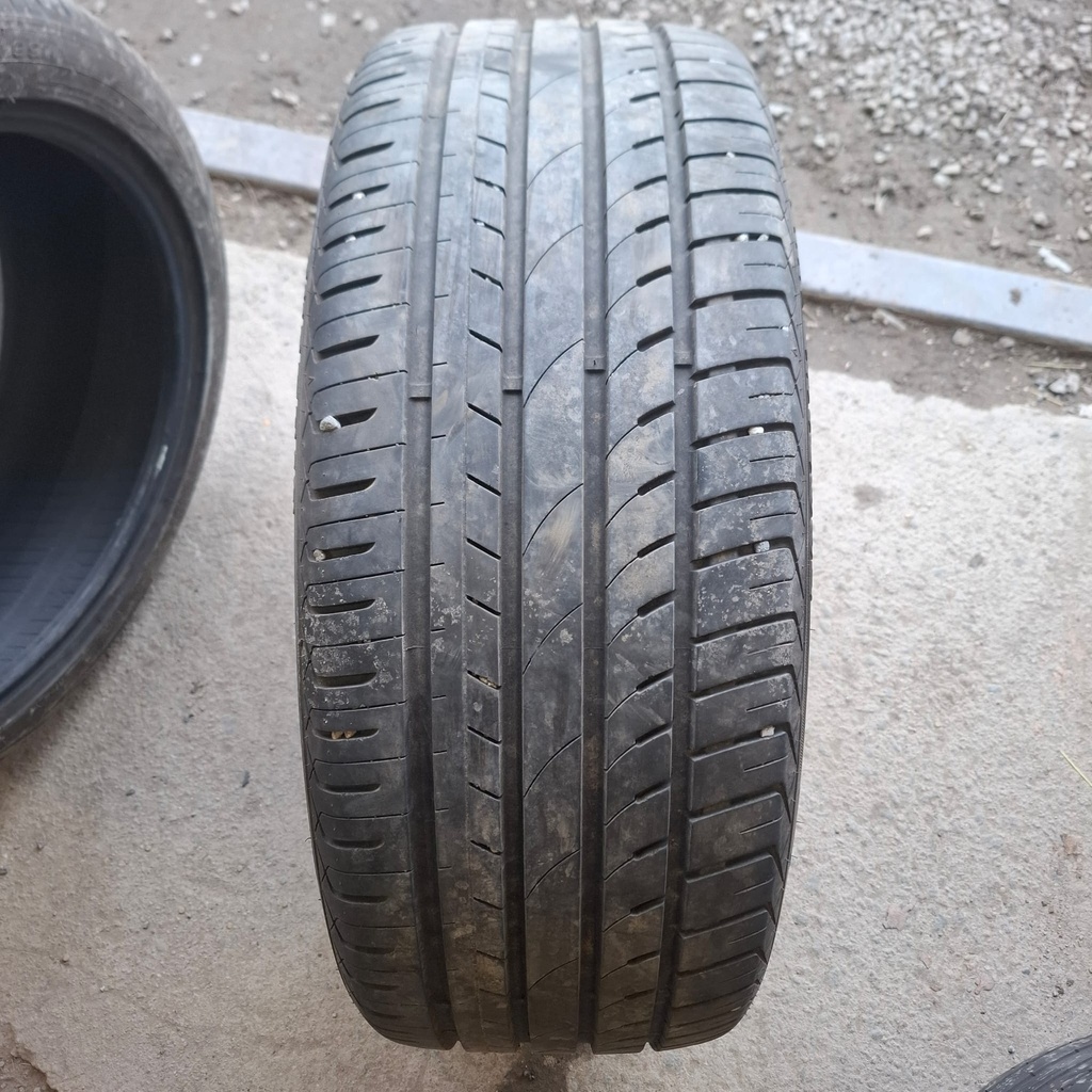 245/45R20 103Y XL Superia Ecoblue UHP2 Käytetty kesärengas 6,5mm DOT-21