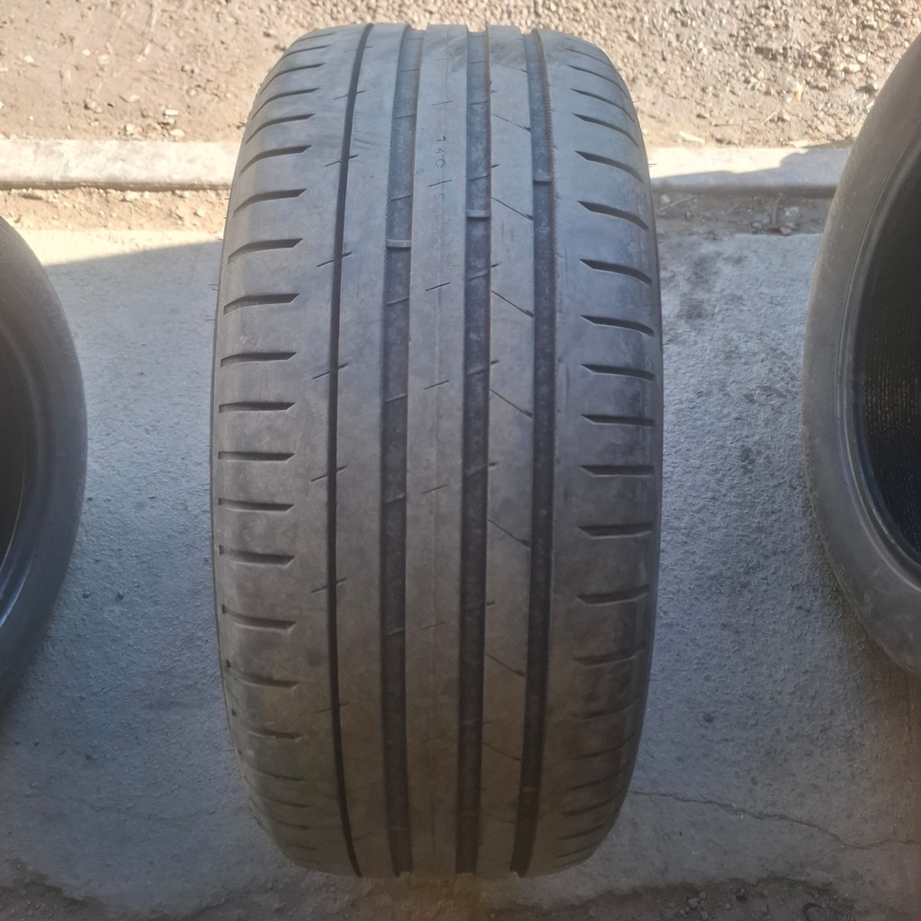 255/50R19 107W XL Nokian Hakka Black 2 SUV Käytetty kesärengas 5mm DOT-22