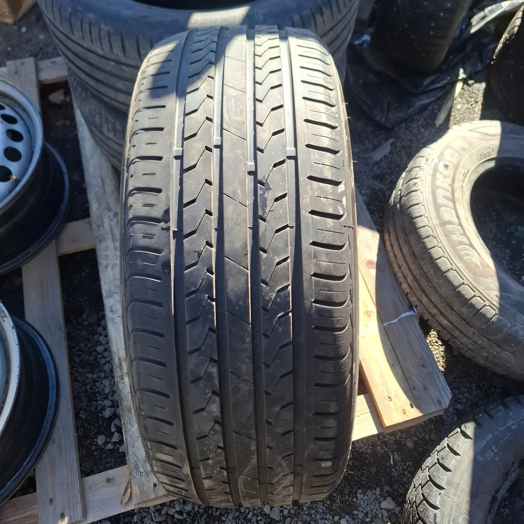 215/55R17 94V Fortune Funrun FSR-802 Käytetty kesärengas 6mm DOT-24(toinen laita enemmän kulunut)