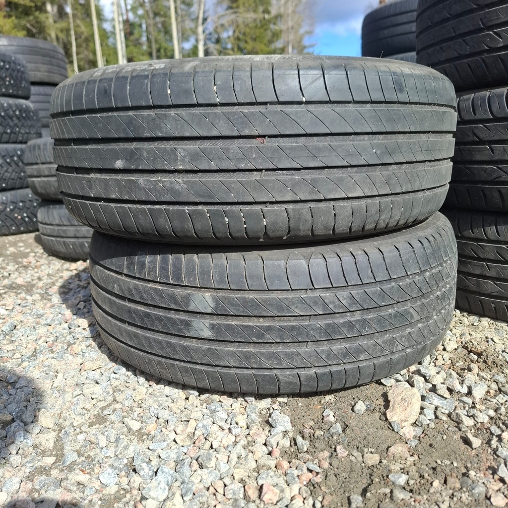 195/55R16 87H Michelin Primacy 4 Käytetty kesärengas 4-4,5mm DOT-18 ja -22
