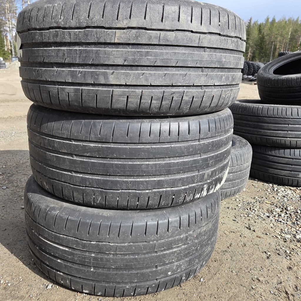 255/45R19 104W Hankook Ventus S1 Evo3 EV Käytetty kesärengas 4-5mm DOT-23