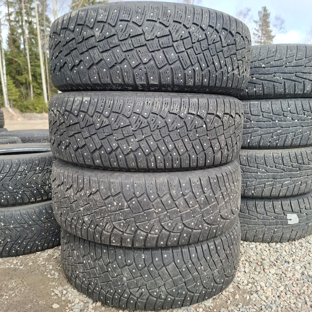 235/65R17 108T XL Continental IceContact 2 Käytetty nastarengas 5-5,5mm DOT-15 ja -20