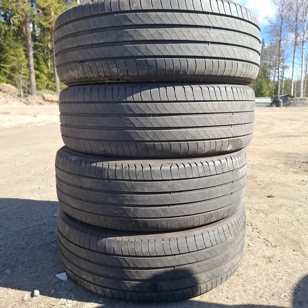 205/55R19 97V Michelin E Primacy Käytetty kesärengas 3,5-4,5mm DOT-23