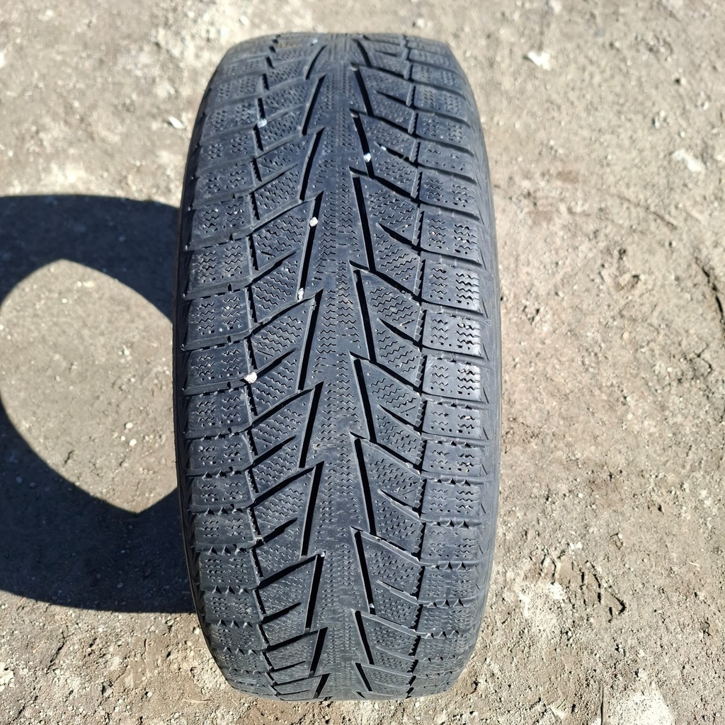 205/55R16 94T Hankook Winter I*Cept IZ2 Käytetty kitkarengas 4,5mm DOT-18