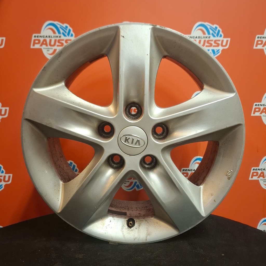 Käytetty KIA vannesarja 5x114,3 ET52 KR67,1 6x16"