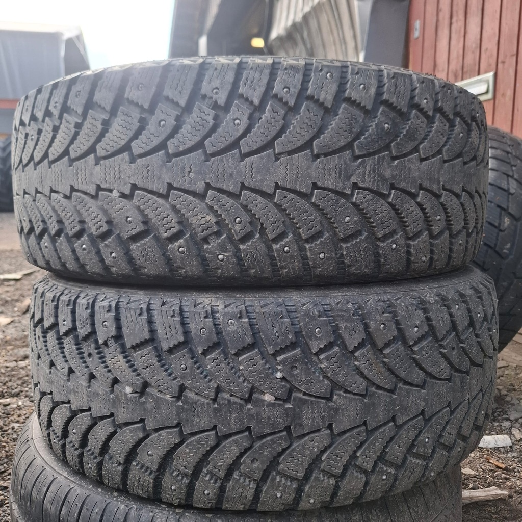 205/55R16 94T XL Antares Grip 60 Ice Käytetty nastarengas 7,5-8mm DOT-16