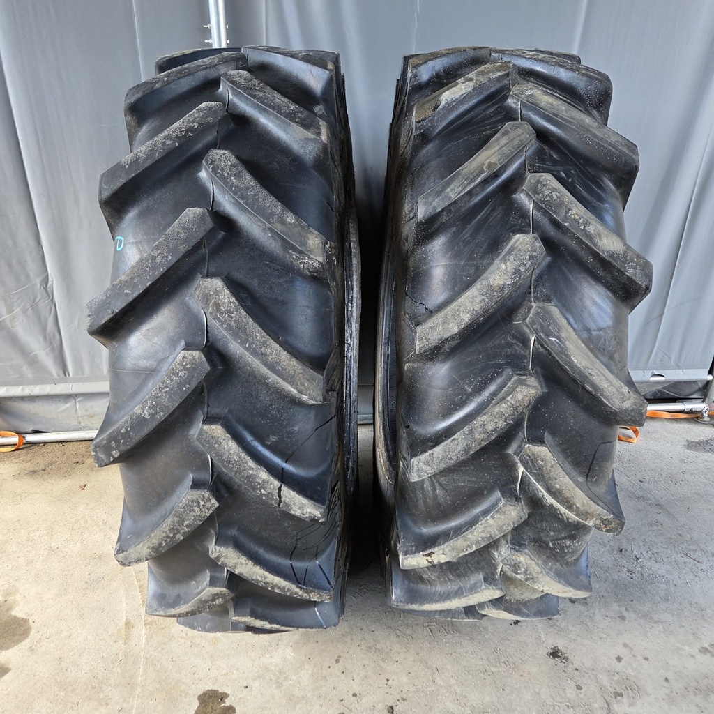 420/85R30 (16.9R30) 140A8/137B Mitas RD-01 Käytetty rengas DOT-14  30mm (Hyvä runkoiset)