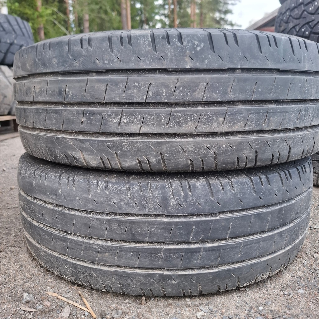 205/65R16C 107/105T Continental VanContact 200 Käytetty kesärengas 5,5-7mm DOT-18