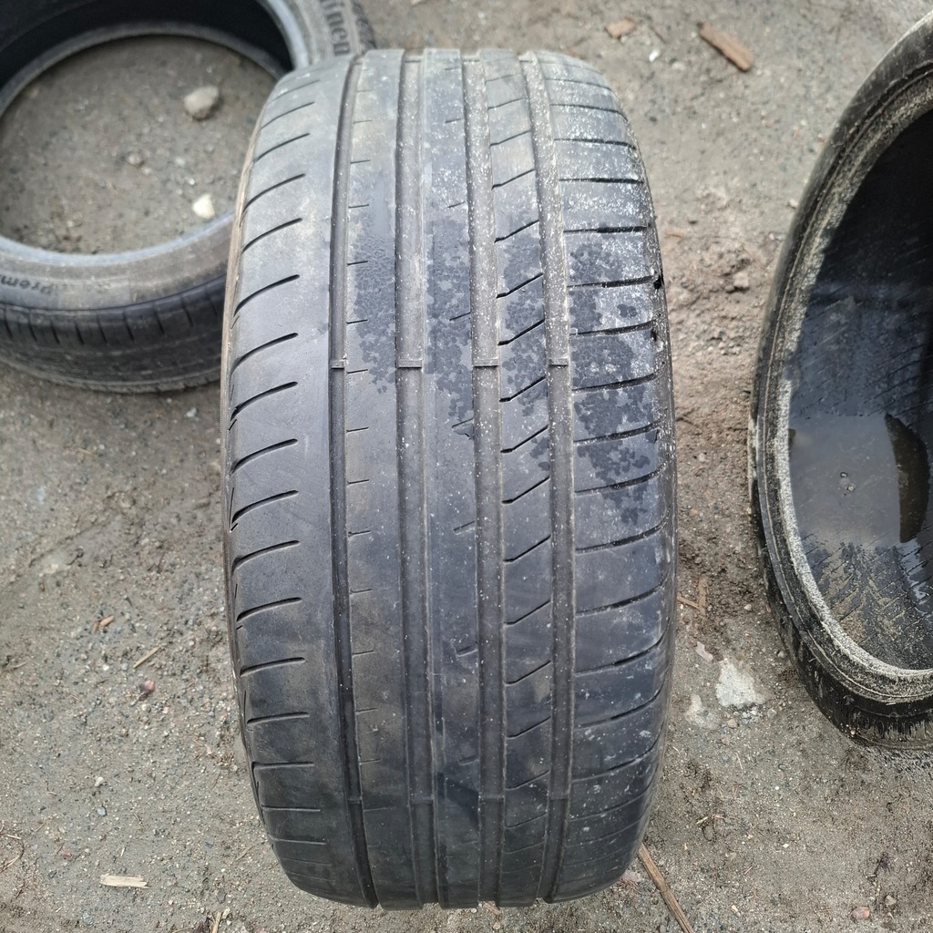 245/40R19 98Y Goodyear Eagle F1 Asymmetric 3 Käytetty kesärengas 4,5mm DOT-17