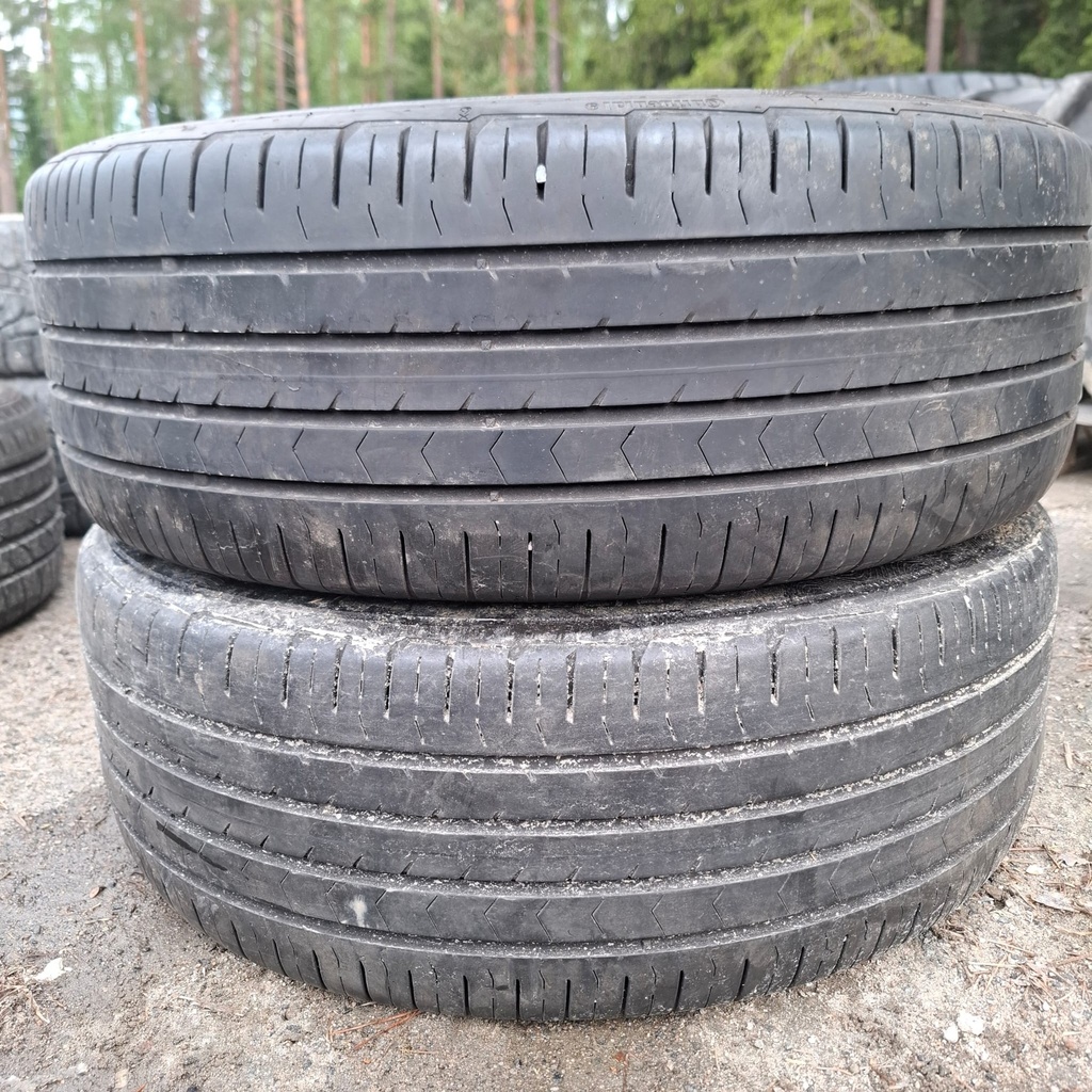 205/55R17 95V XL Continental PremiumContact 5 Käytetty kesärengas 4-4,5mm DOT-18