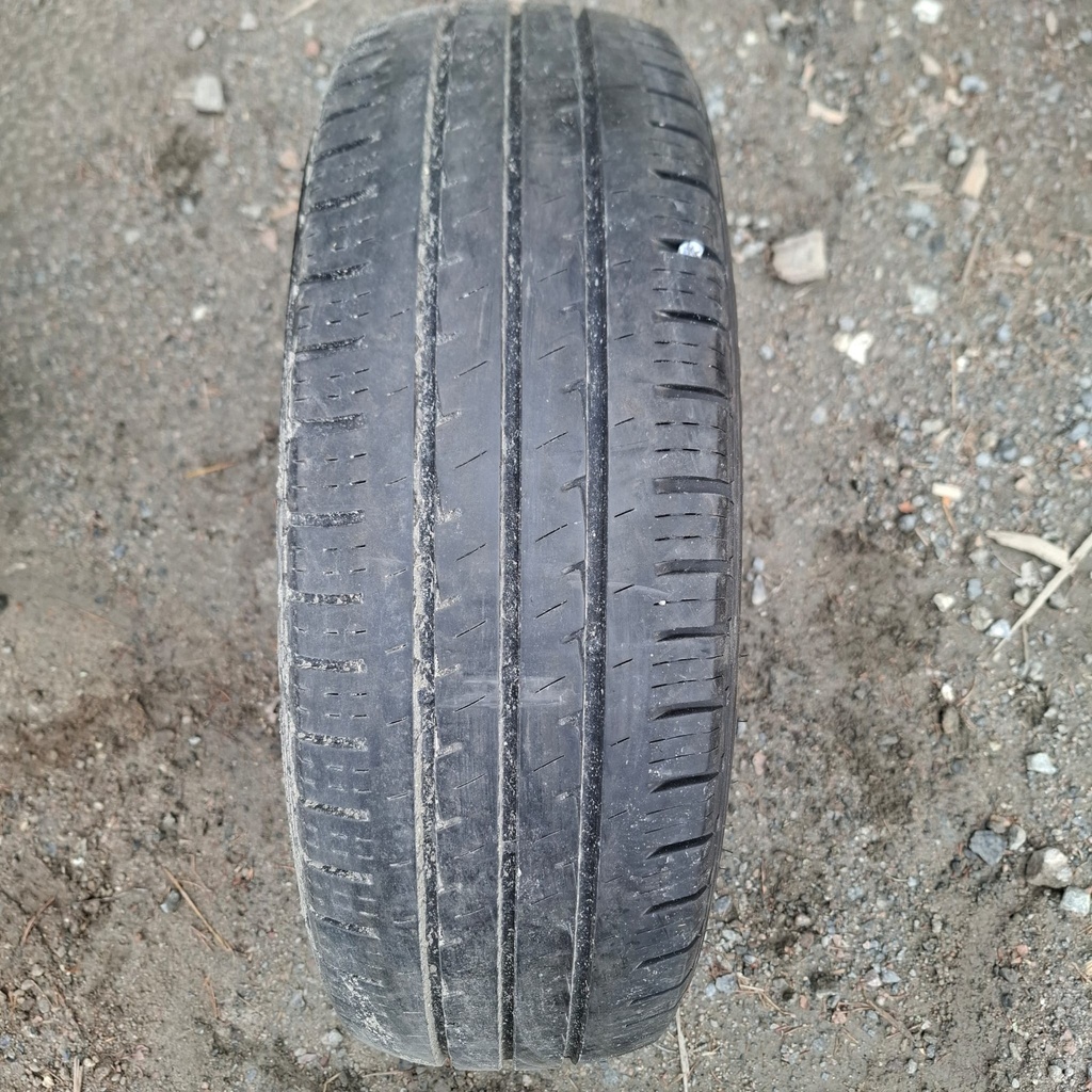 205/70R15C 106/104R Hankook Vantra LT Käytetty kesärengas 6,5mm DOT-12