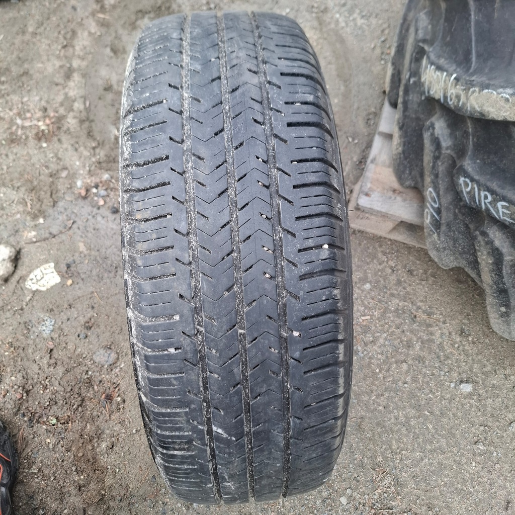 215/65R16C 106/104T Michelin Agilis 51 Käytetty kesärengas 6,5mm DOT-17