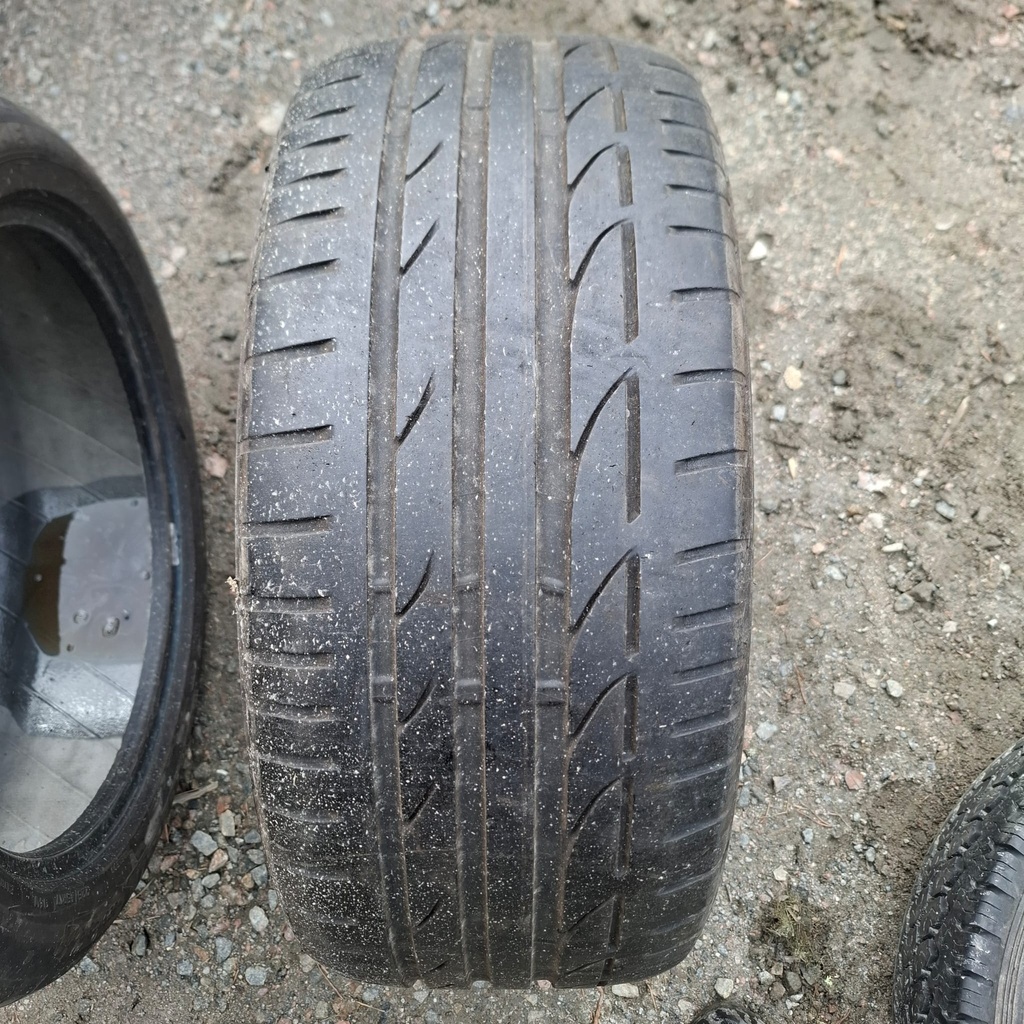 225/45R17 91W Bridgestone Potenza S001 Käytetty kesärengas 5mm DOT-11