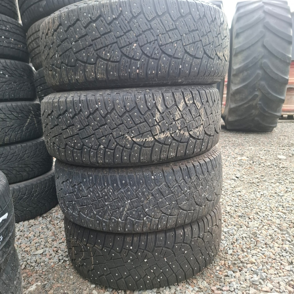 205/55R16 94T XL Continental IceContact 2 Käytetty nastarengas 5,5-7,5mm DOT-15 ja -18