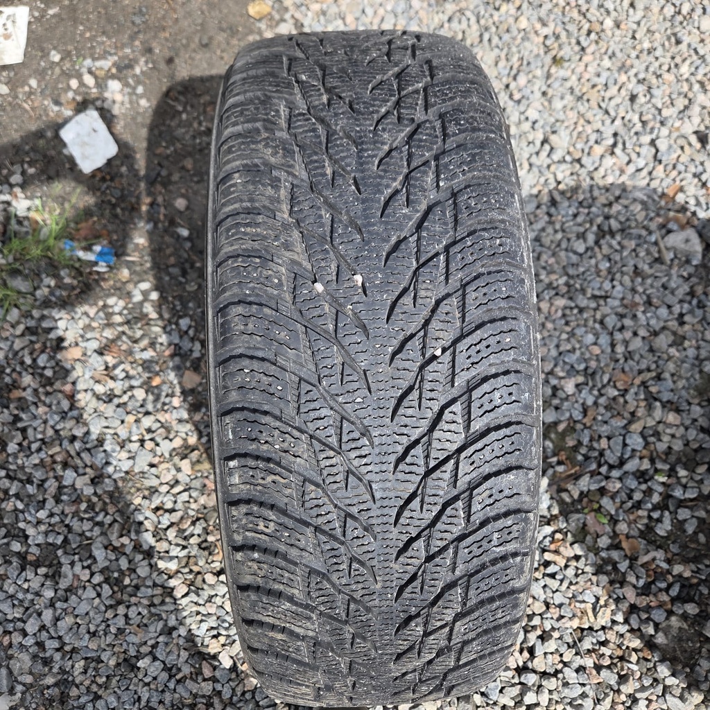 205/55R16 94R Nokian Hakkapeliitta R3 Käytetty kitkarengas 6,5mm DOT-18