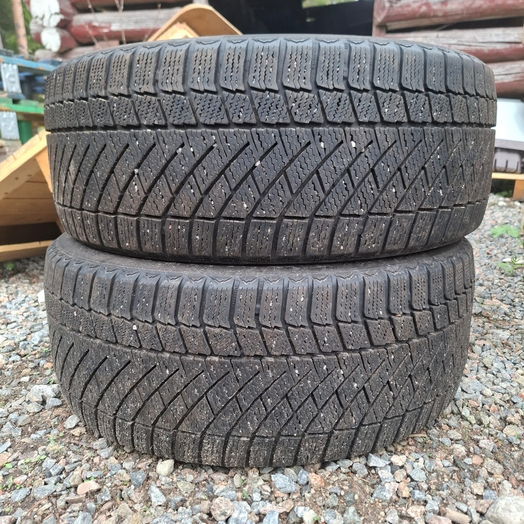 225/45R18 95T XL Continental VikingContact 6 Käytetty kitkarengas 6,5-7mm DOT-17