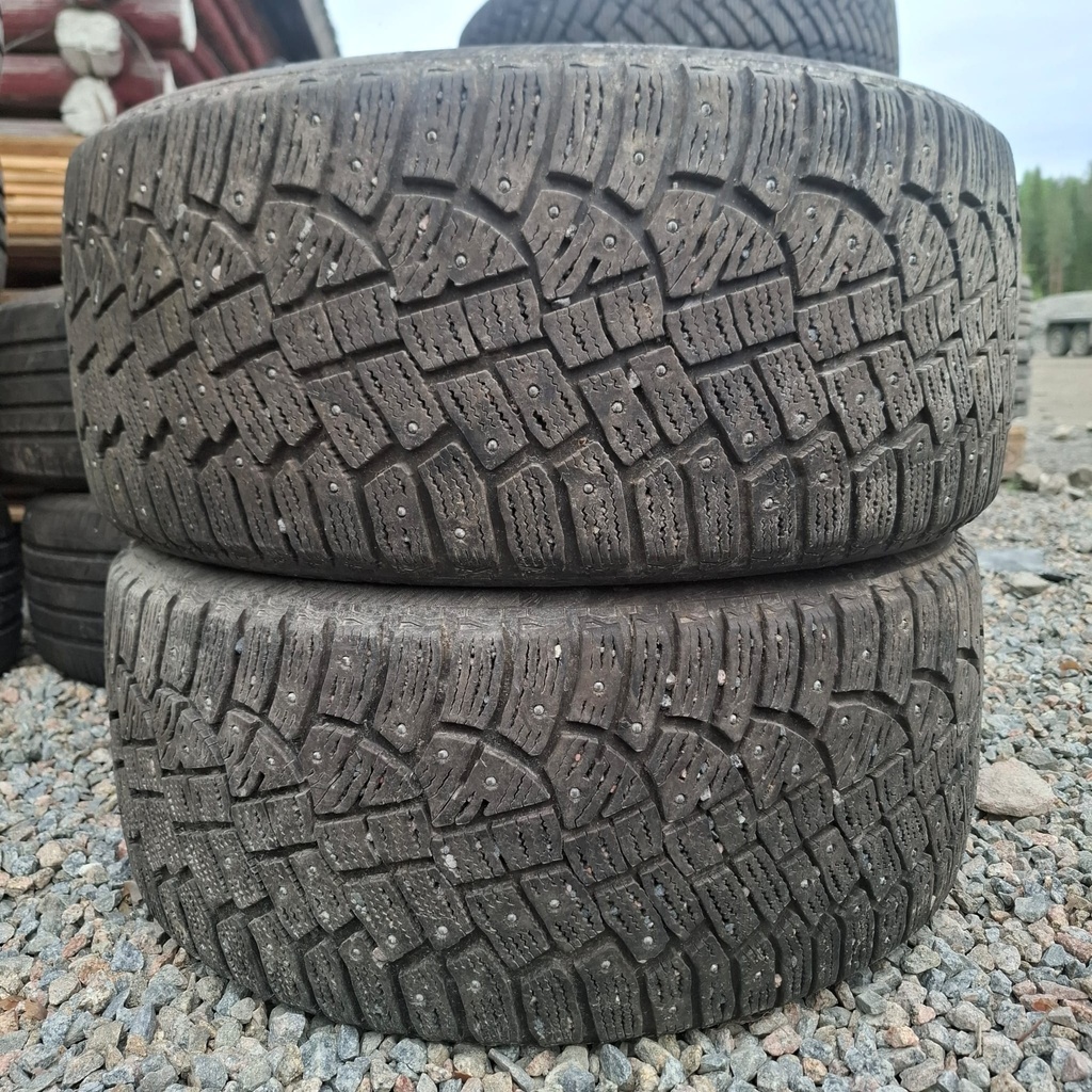 245/40R18 97T XL Continental IceContact 2 Käytetty nastarengas 7-7,5mm DOT-15