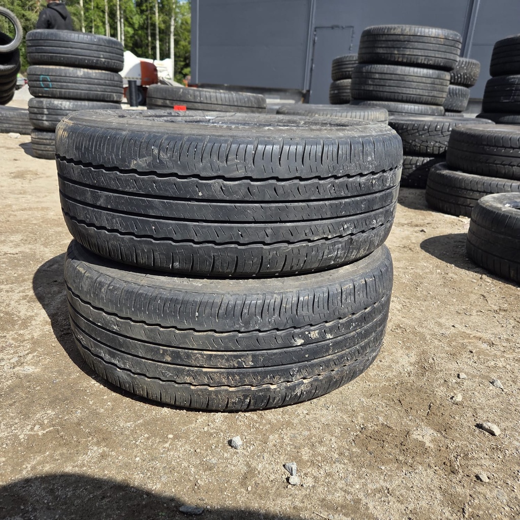 235/55R18 104V Triangle AdvanteX SUV TR259 Käytetty kesärengas 5mm DOT-21