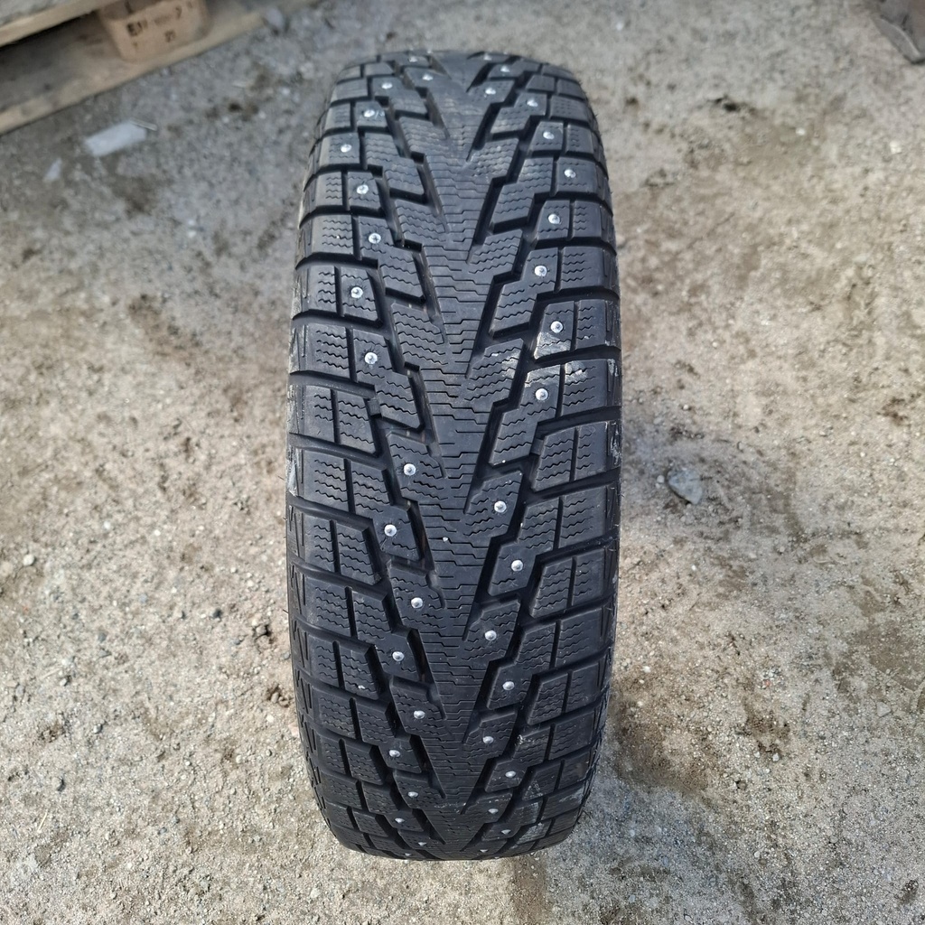 185/65R15 88T GTRadial IcePro 3 Käytetty nastarengas 8mm DOT-18