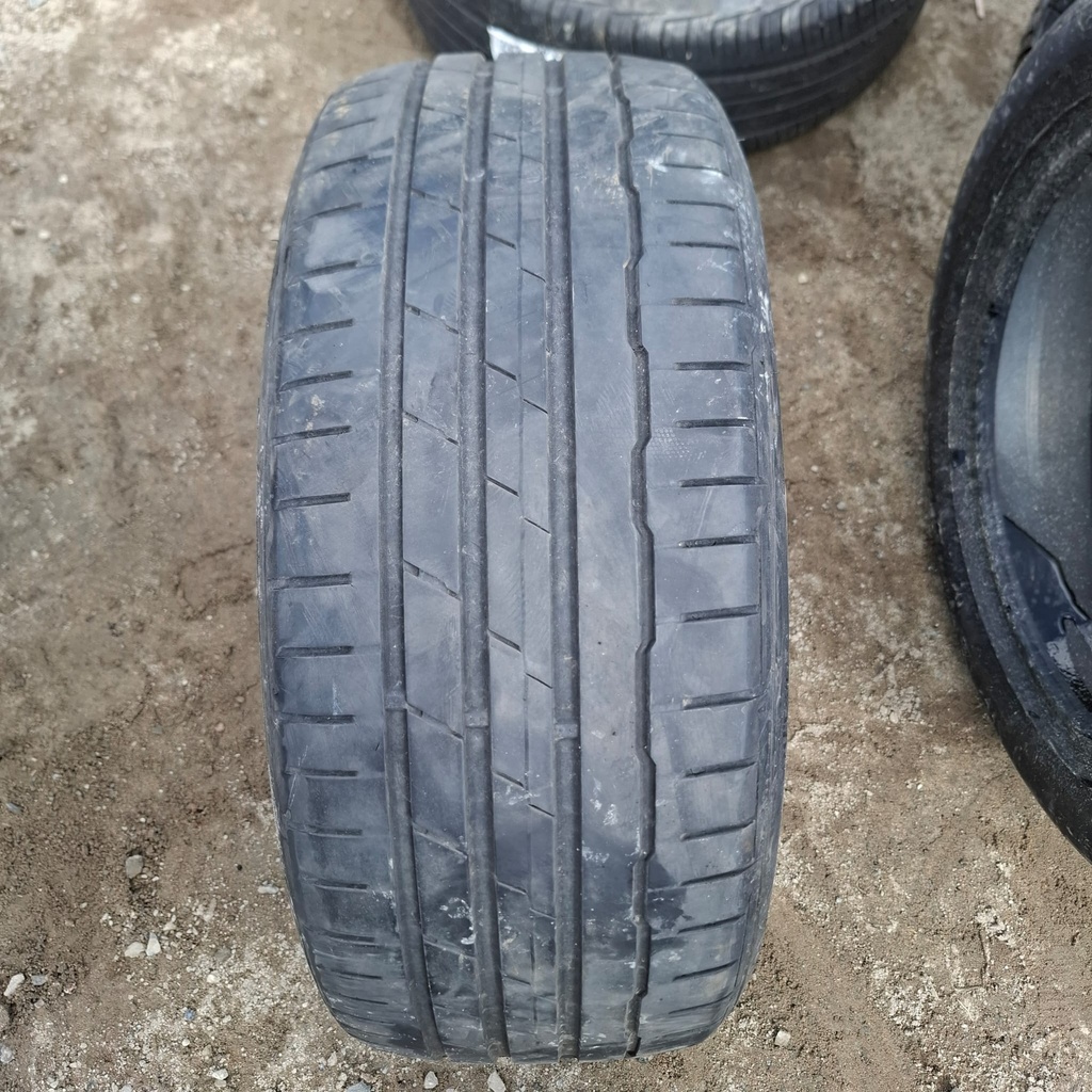 205/45R17 88W Hankook Ventus S1 evo 3 Käytetty kesärengas 4,5mm DOT-20