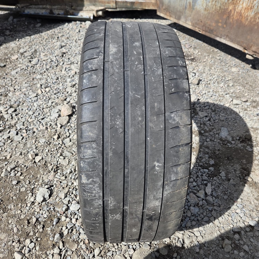 245/40ZR20 99Y Michelin Pilot Sport 4 Käytetty kesärengas 3mm DOT-22