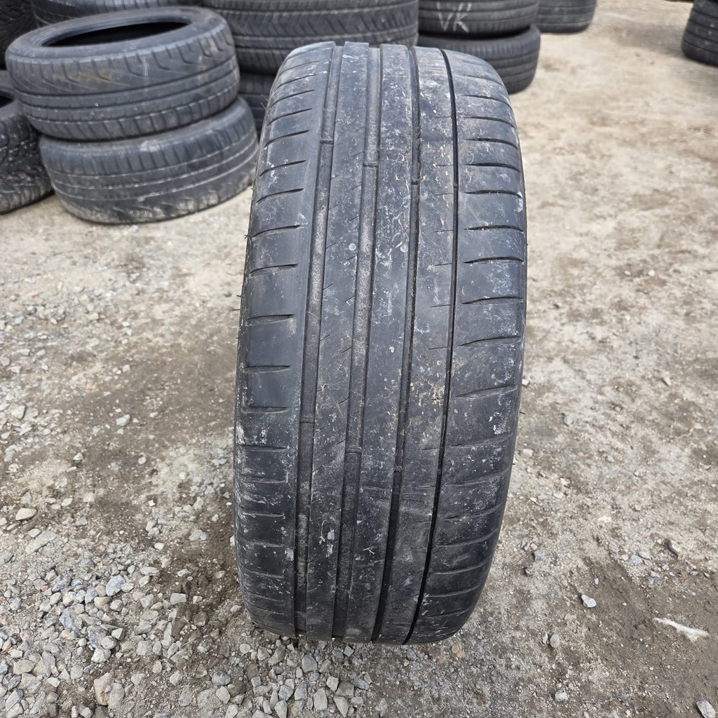 225/45ZR19 96W Michelin Pilot Sport 4 Käytetty kesärengas 5mm DOT-19