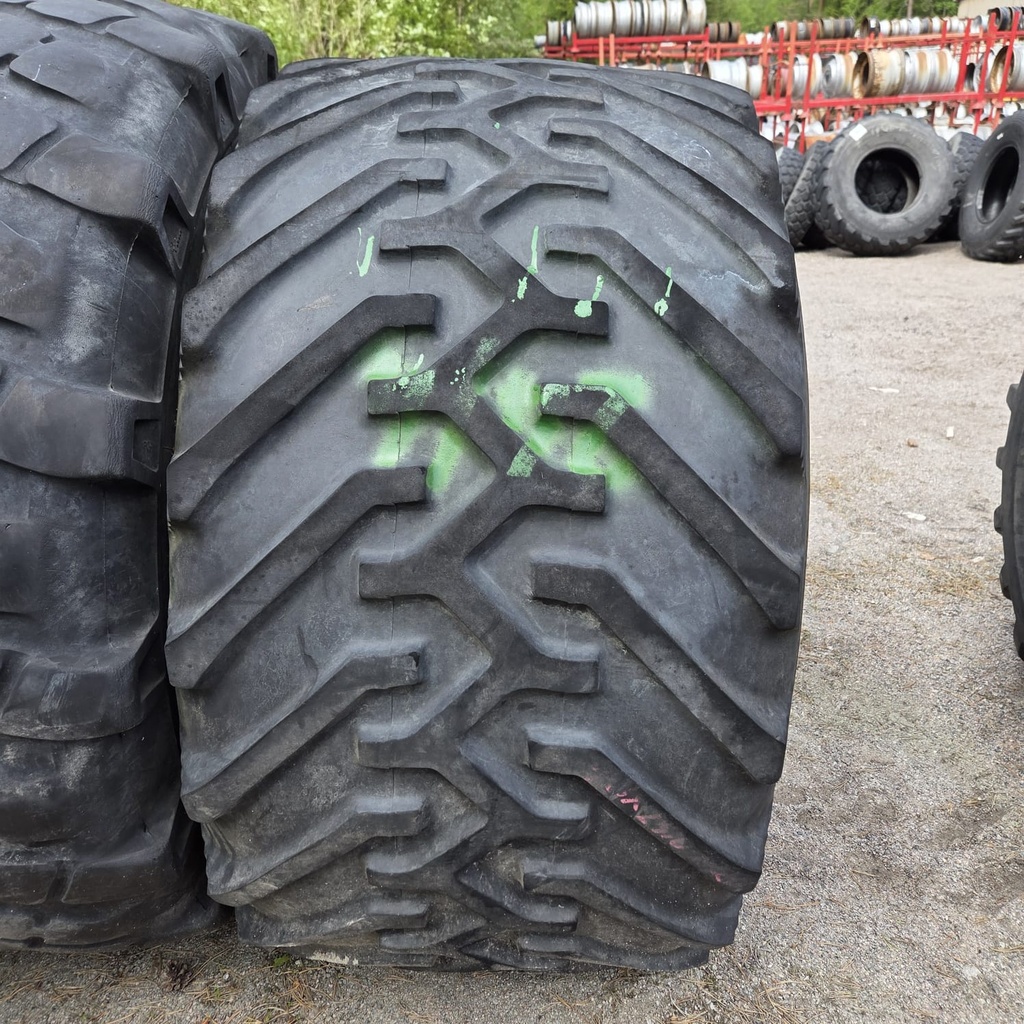 48X25.00-20 6PR Goodyear Super Terra-Grip Käytetty rengas 16mm (Vanha)